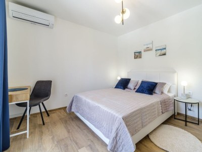 Villa Comfortable and spacious house with terrace and sea view Splitska, Brač K-23815 - Outdoor photo 41