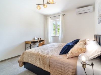 Villa Comfortable and spacious house with terrace and sea view Splitska, Brač K-23815 - Outdoor photo 48