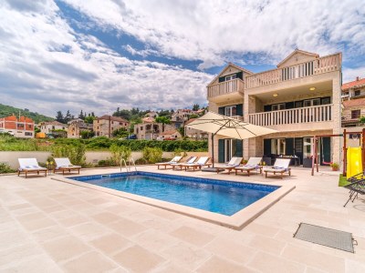 Villa Comfortable and spacious house with terrace and sea view Splitska, Brač K-23815 - Outdoor photo 82