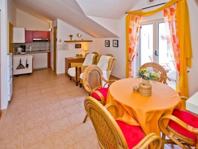 Apartment One bedroom apartment with balcony and sea view Hvar A-23674-c - Outdoor photo 16