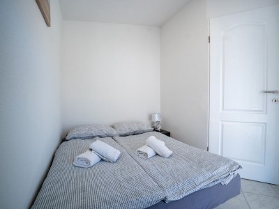 Apartment Apartments by the sea Vir - 23691 - Outdoor photo 10