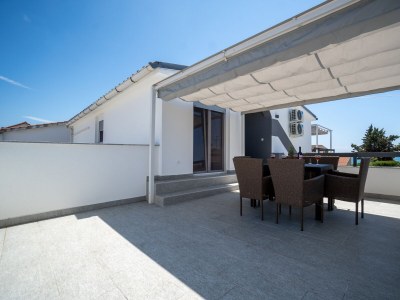 Apartment Apartments by the sea Vir - 23691 - Outdoor photo 12