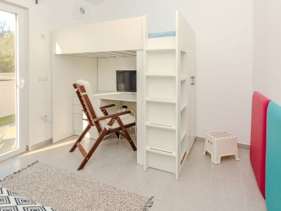 Holiday house Two bedroom house with terrace Vir - Lozice, Vir K-24524 - Outdoor photo 22