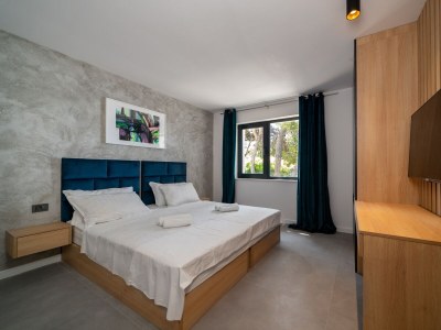 Villa Three bedroom house near beach Sumartin, Brač K-5639 - Outdoor photo 19