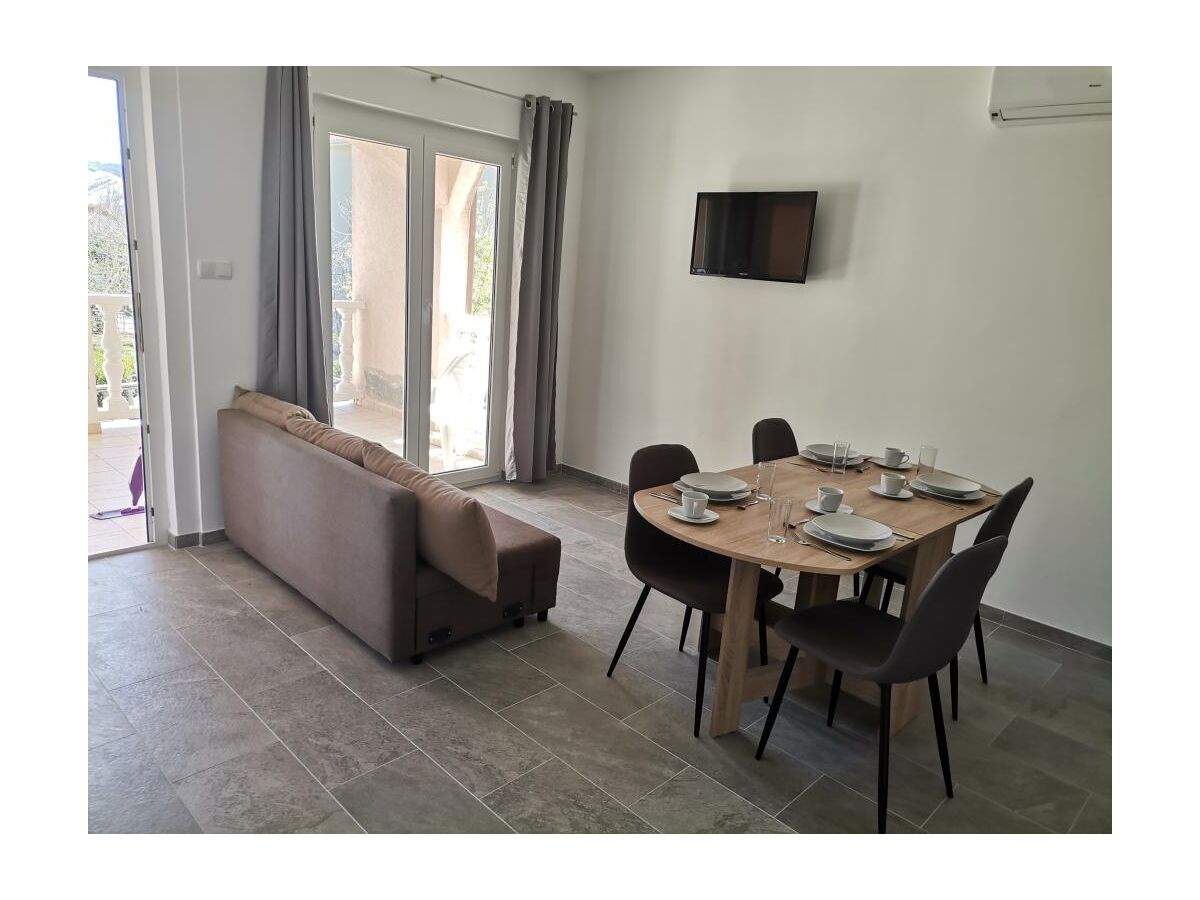 Apartment Two bedroom apartment with balcony Lopar, Rab A-23825-a - Outdoor photo 5