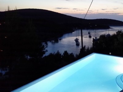 Holiday house Four-bedroom house with terrace and sea view Cove Pribinja, Hvar K-15324 in Hvar - Holiday house