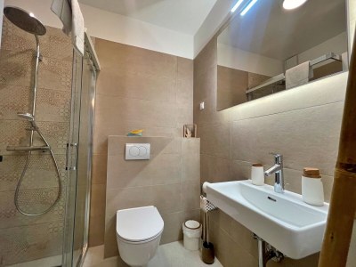 Apartment Two bedroom apartment with terrace and sea view Šilo, Krk A-21242-i - Outdoor photo 29