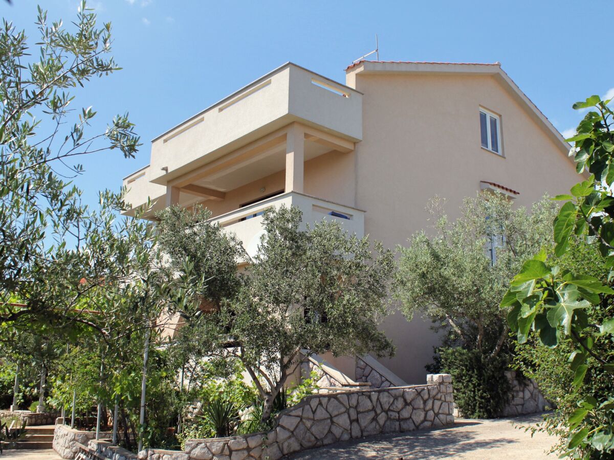 Apartment One bedroom apartment with terrace Krk A-13553-b - Outdoor photo 5