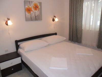 Apartment Three bedroom apartment with terrace and sea view Rogoznica A-18158-a - Outdoor photo 6