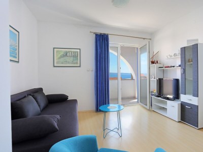 Apartment One bedroom apartment with terrace and sea view Bušinci, Čiovo A-18800-a - Outdoor photo 12