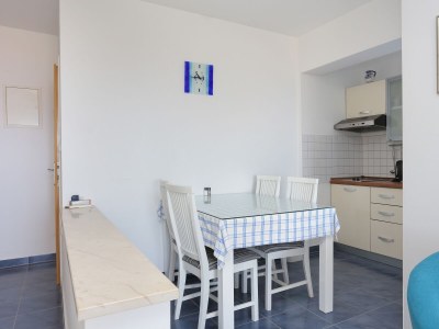 Apartment One bedroom apartment with terrace and sea view Bušinci, Čiovo A-18800-a - Outdoor photo 14