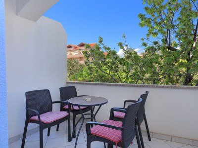 Apartment One bedroom apartment with terrace Bušinci, Čiovo A-18800-c in Okrug Gornji - Apartment