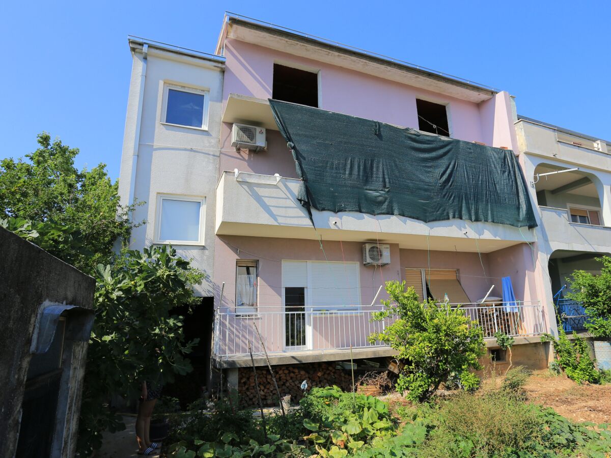 Apartment Apartments with parking space Kaštel Kambelovac, Kaštela - 15885 - Outdoor photo 3