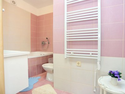 Apartment Apartments with parking space Kaštel Kambelovac, Kaštela - 15885 - Outdoor photo 21