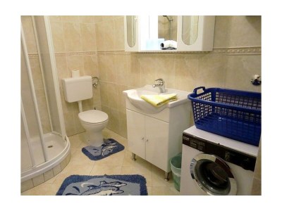 Apartment Four-bedroom apartment with terrace Banjol, Rab A-16645-a - Outdoor photo 11