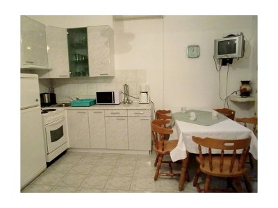 Apartment Three bedroom apartment with terrace and sea view Banjol, Rab A-16645-b - Outdoor photo 4