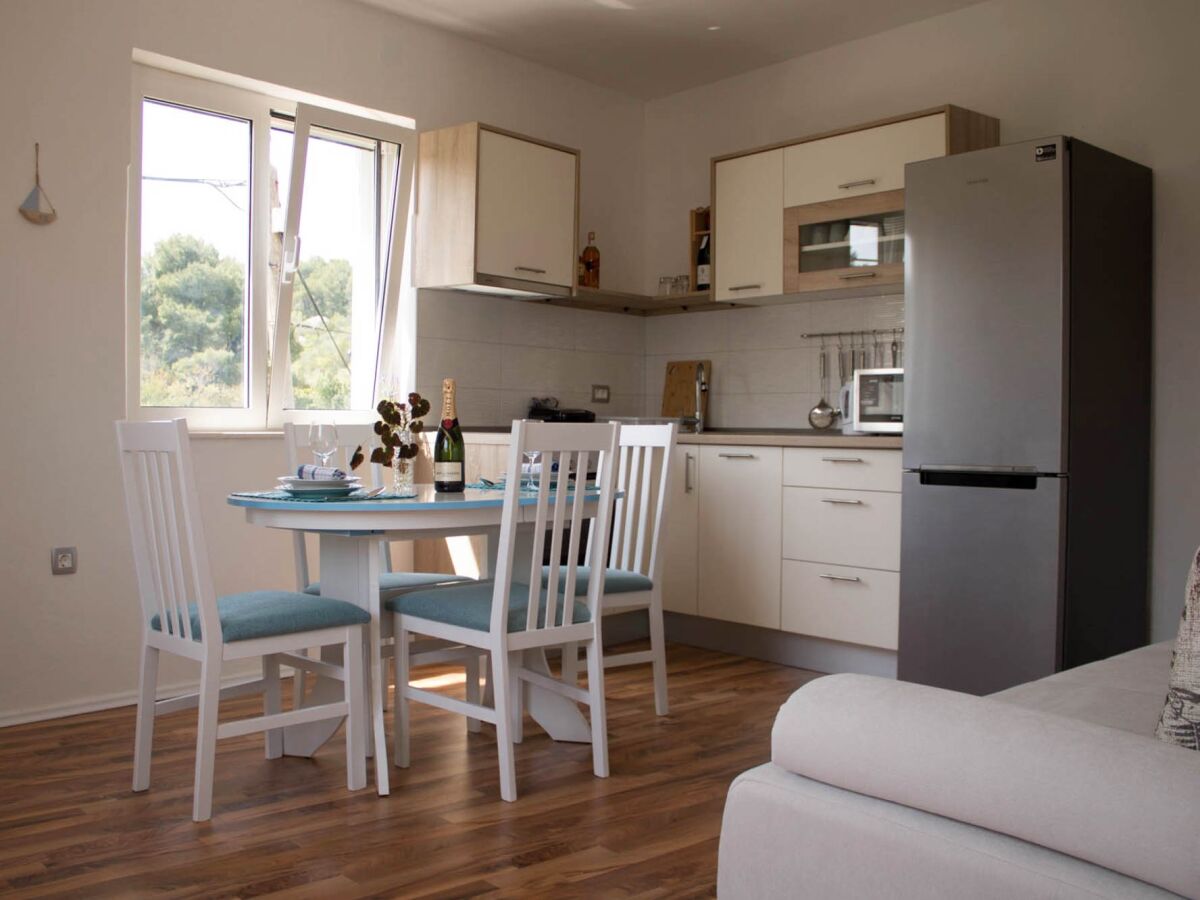 Apartment One bedroom apartment with terrace Lukoran, Ugljan A-17391-a - Outdoor photo 4