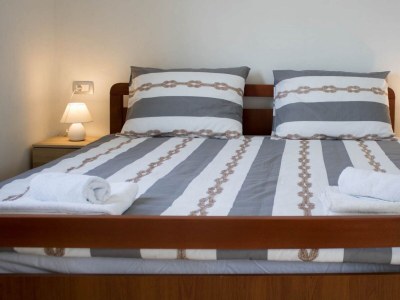 Apartment One bedroom apartment with terrace Lukoran, Ugljan A-17391-a - Outdoor photo 9