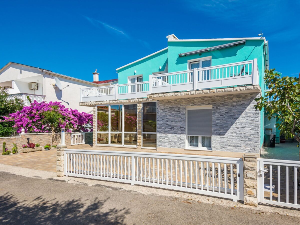 Apartment Studio flat with air-conditioning Vir AS-18517-a - Outdoor photo 3