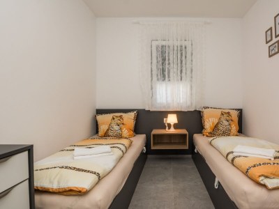 Apartment Two bedroom apartment with terrace Vir A-20013-a - Outdoor photo 18