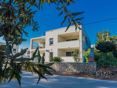 Apartment Two bedroom apartment with terrace Vir A-18519-a - Outdoor photo 3