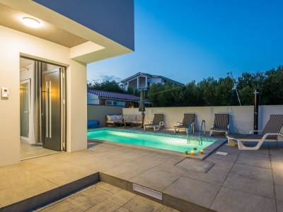 Apartment Two bedroom apartment with terrace Vir A-18522-c - Outdoor photo 7