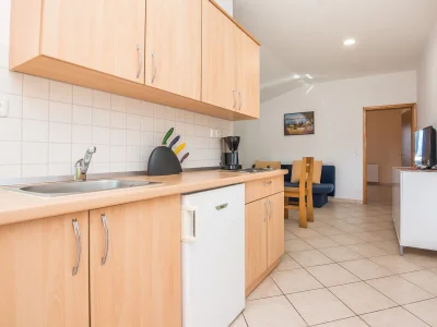 Apartment One bedroom apartment with air-conditioning Vir A-20201-a - Outdoor photo 7