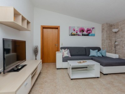 Apartment One bedroom apartment with terrace and sea view Vir A-18523-b - Outdoor photo 7