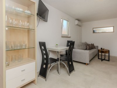 Apartment One bedroom apartment with terrace Vir A-18523-c - Outdoor photo 7