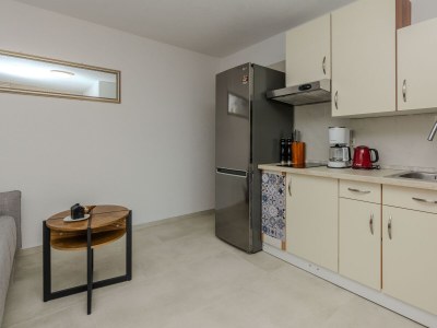 Apartment One bedroom apartment with terrace Vir A-18523-c - Outdoor photo 8