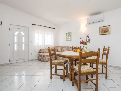 Apartment One bedroom apartment near beach Vir A-20203-c - Outdoor photo 7