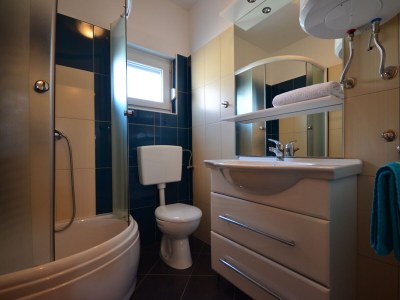 Apartment One bedroom apartment with terrace Vir - Kozjak, Vir A-18556-a - Outdoor photo 17