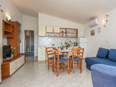 Apartment One bedroom apartment near beach Vir A-20203-d - Outdoor photo 6