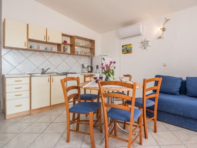 Apartment One bedroom apartment near beach Vir A-20203-d - Outdoor photo 8
