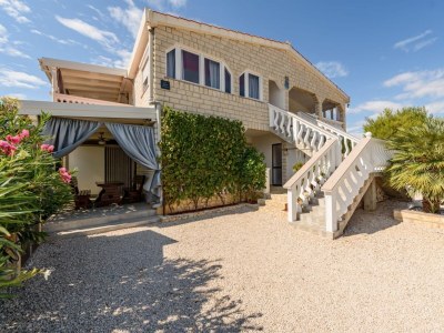 Apartment One bedroom apartment with terrace and sea view Vir - Torovi - Vir - Pedinka, Vir A-18577-a - Outdoor photo 2