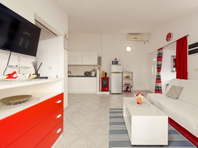 Apartment One bedroom apartment with terrace and sea view Vir - Torovi - Vir - Pedinka, Vir A-18577-a - Outdoor photo 7