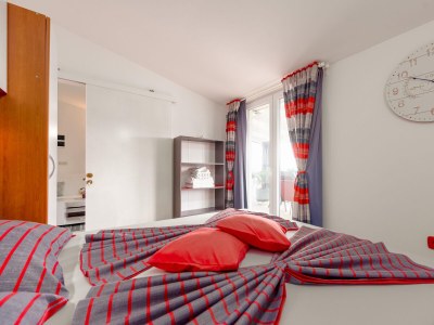 Apartment One bedroom apartment with terrace and sea view Vir - Torovi - Vir - Pedinka, Vir A-18577-a - Outdoor photo 11