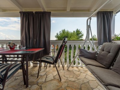 Apartment One bedroom apartment with terrace and sea view Vir - Torovi - Vir - Pedinka, Vir A-18577-a - Outdoor photo 18