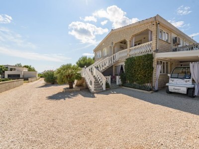 Apartment Two bedroom apartment with terrace Vir - Torovi - Vir - Pedinka, Vir A-18577-b - Outdoor photo 5