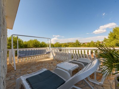 Apartment Two bedroom apartment with terrace Vir - Torovi - Vir - Pedinka, Vir A-18577-b - Outdoor photo 17