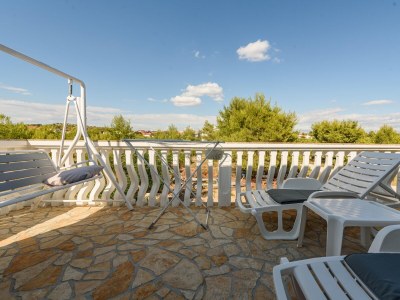 Apartment Two bedroom apartment with terrace Vir - Torovi - Vir - Pedinka, Vir A-18577-b - Outdoor photo 18