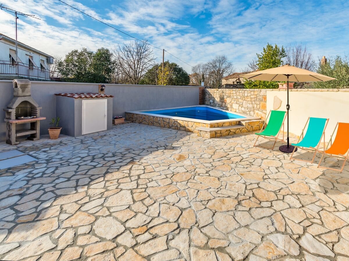 Holiday house Two bedroom house with terrace Butkovići, Central Istria - Središnja Istra K-20751 - Outdoor photo 3