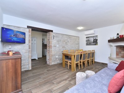 Holiday house Two bedroom house with terrace Butkovići, Central Istria - Središnja Istra K-20751 - Outdoor photo 8