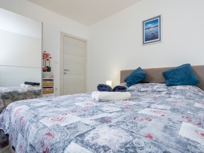 Apartment Two bedroom apartment with balcony Soline, Krk A-20895-a - Outdoor photo 10