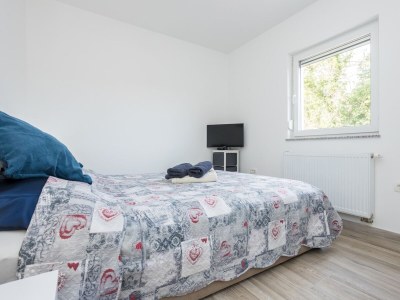 Apartment Two bedroom apartment with balcony Soline, Krk A-20895-a - Outdoor photo 12