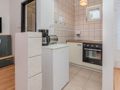 Apartment Two bedroom apartment with balcony Vir A-23519-a - Outdoor photo 7