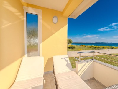 Apartment Two bedroom apartment near beach Privlaka, Zadar A-23531-a - Outdoor photo 21