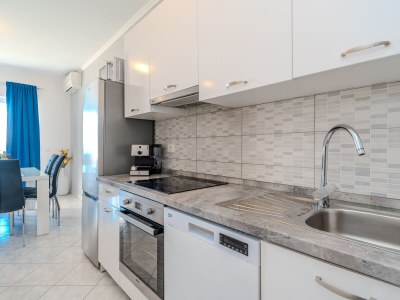 Apartment Two bedroom apartment near beach Privlaka, Zadar A-23531-c - Outdoor photo 17