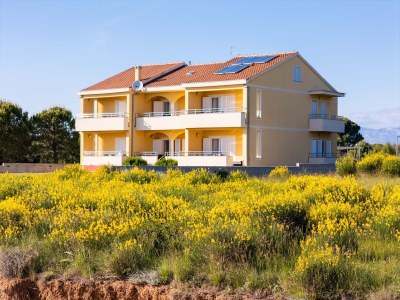 Apartment Two bedroom apartment near beach Privlaka, Zadar A-23531-d - Outdoor photo 6