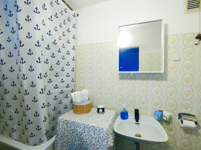 Apartment Three bedroom apartment with terrace Baška, Krk A-21613-a - Outdoor photo 15